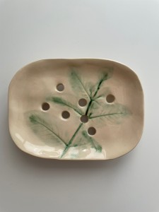 Mydelniczka ceramiczna "Leśna gałązka 2" - ręcznie wykonana